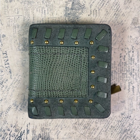 Fossil small green leather bifold wallet - Picture 1 of 13